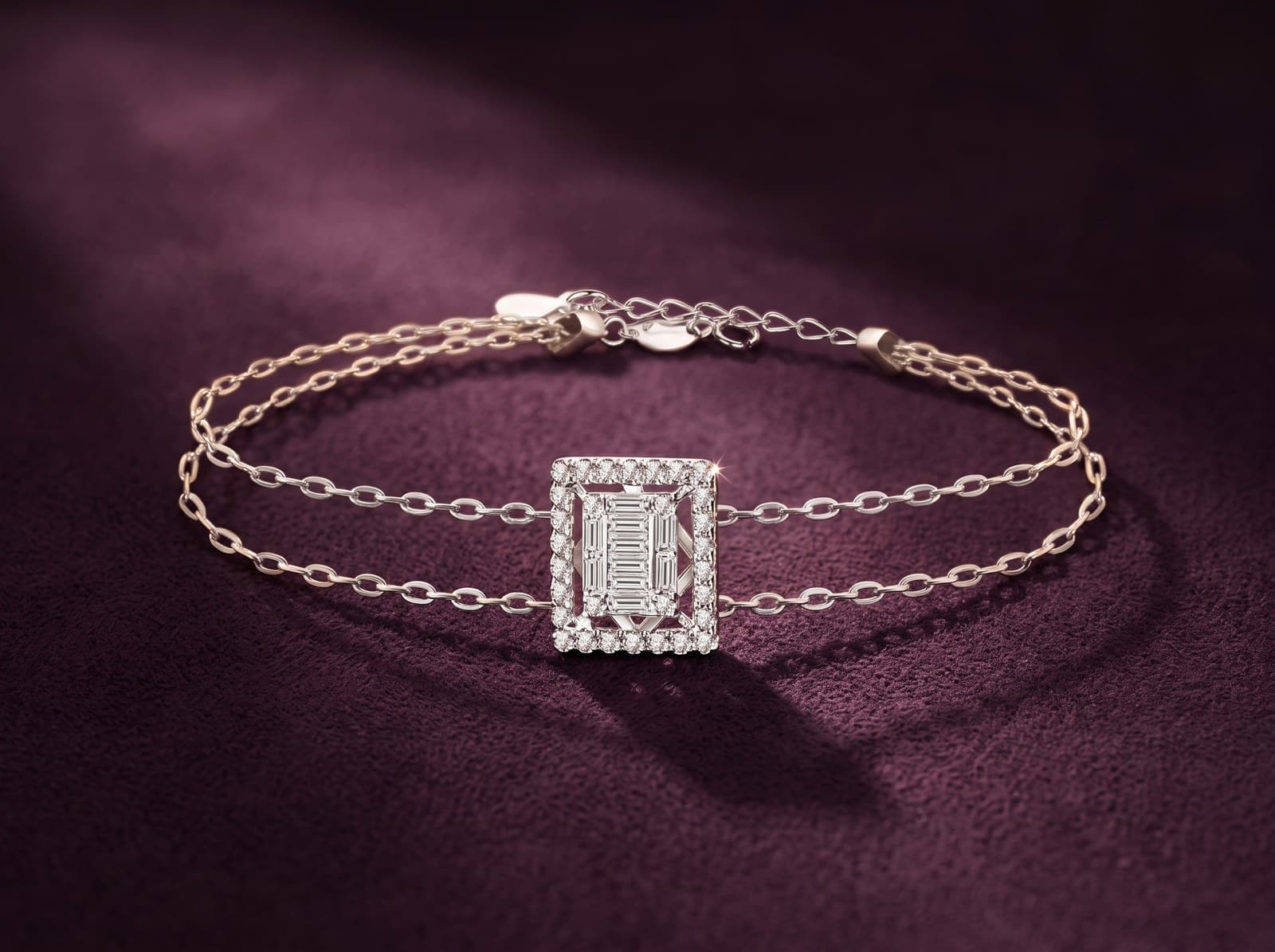 Tawq · Cubic Cushion Diamond Bracelet
