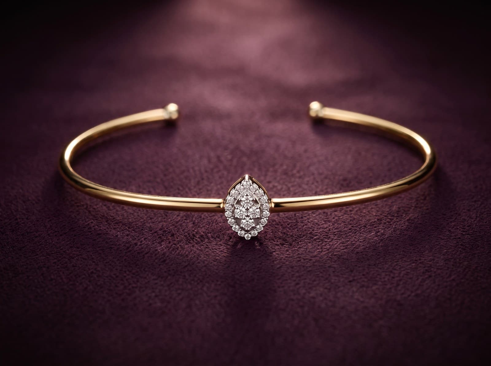 Isnad · Classic Marquise Cuff Diamond Bracelet