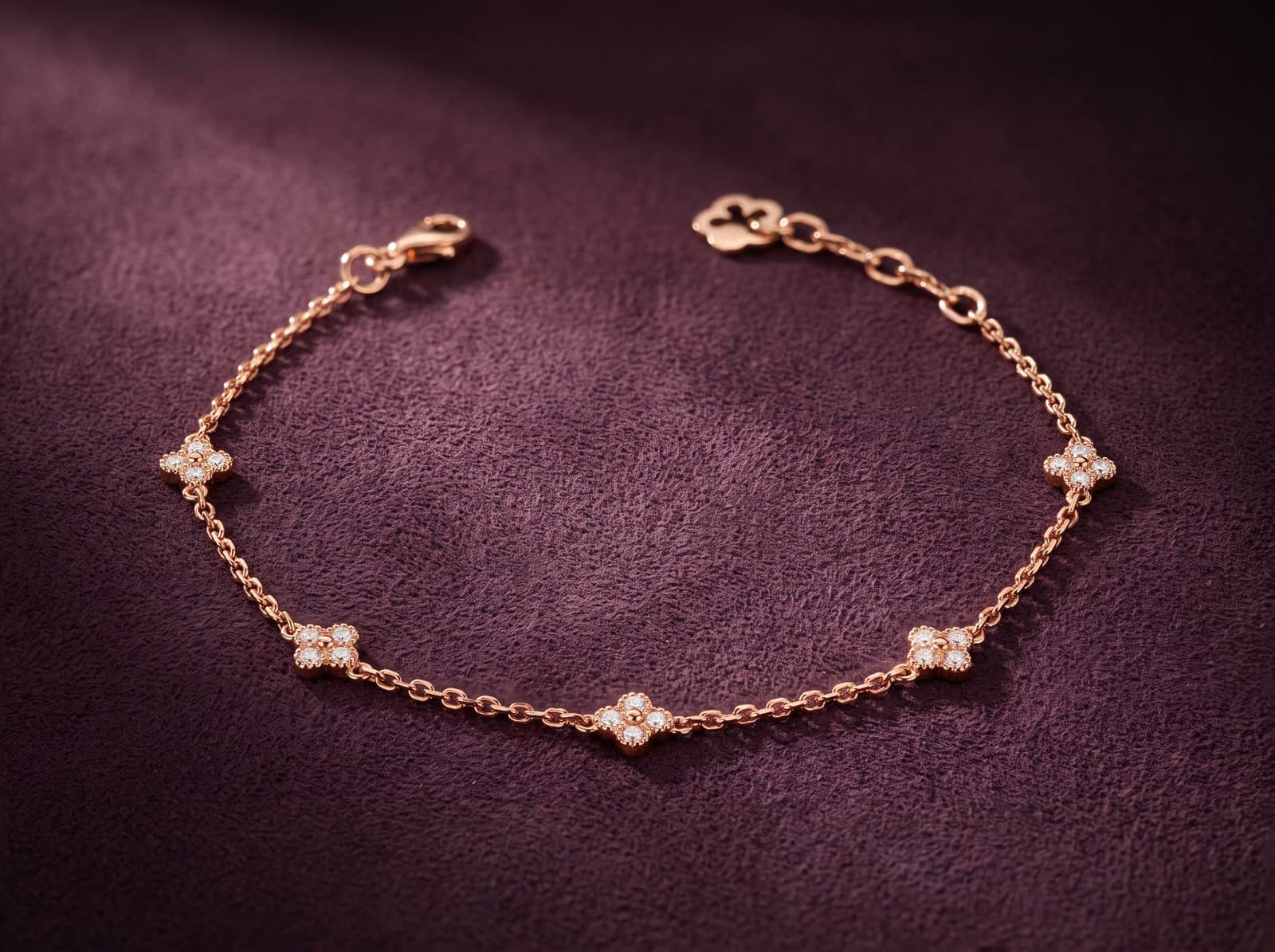 Sabr · Stunning Four Clove Diamond Bracelet