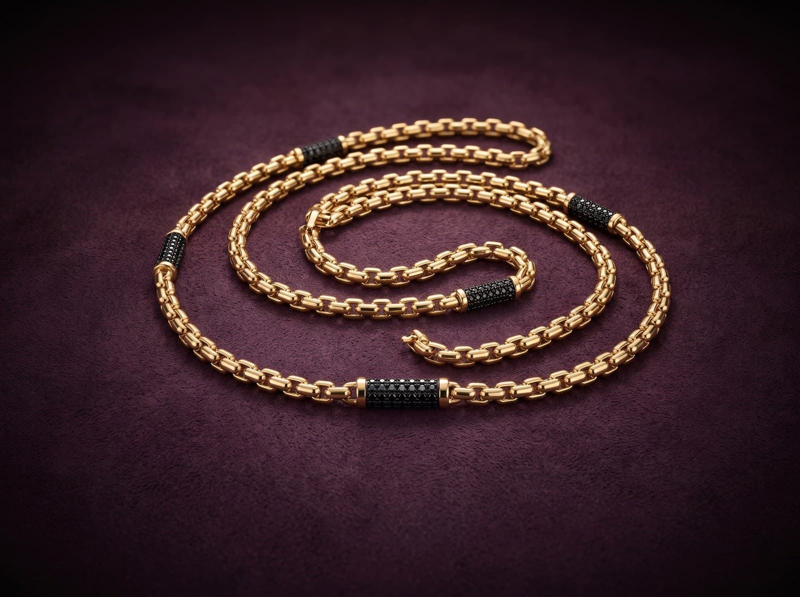 Naql · Connected Link & Black Bar Gold Chain — studio