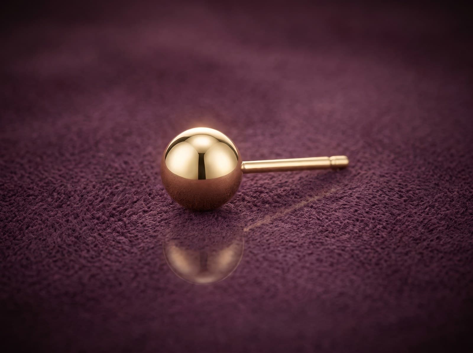 Ashaa · Single Shinny Bead Stud Gold Earring — studio