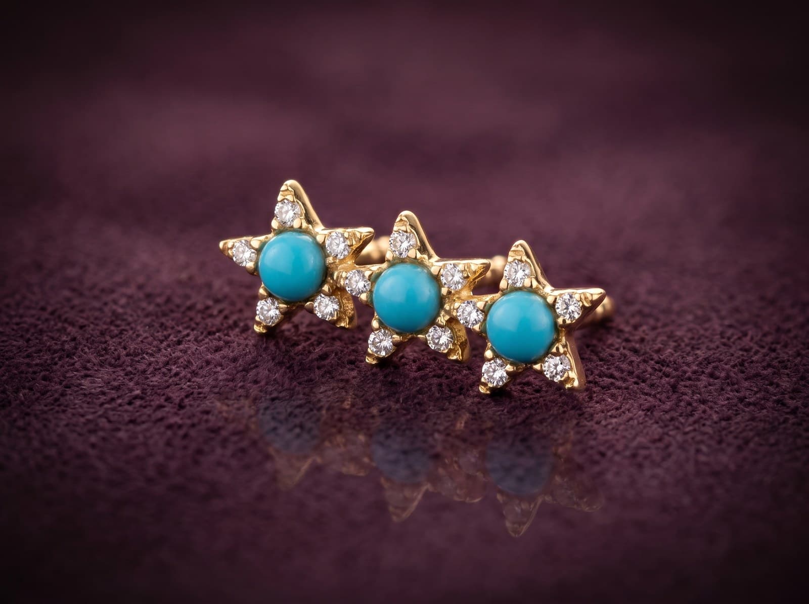 Nuqta · Trio Turquoise Stars Stud Diamond Piercing — studio