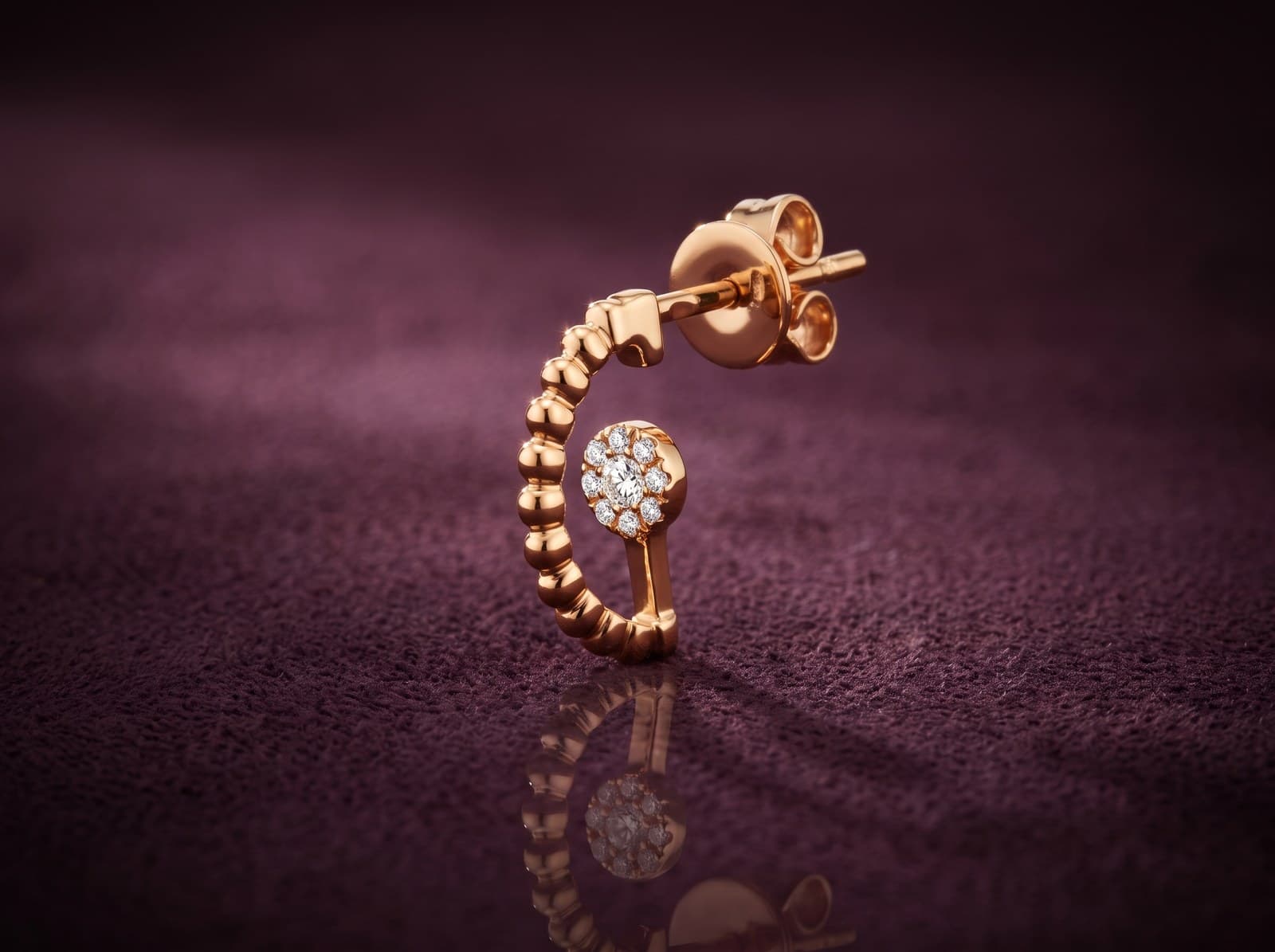 Habba · Beaded Arc Stud Diamond Piercing