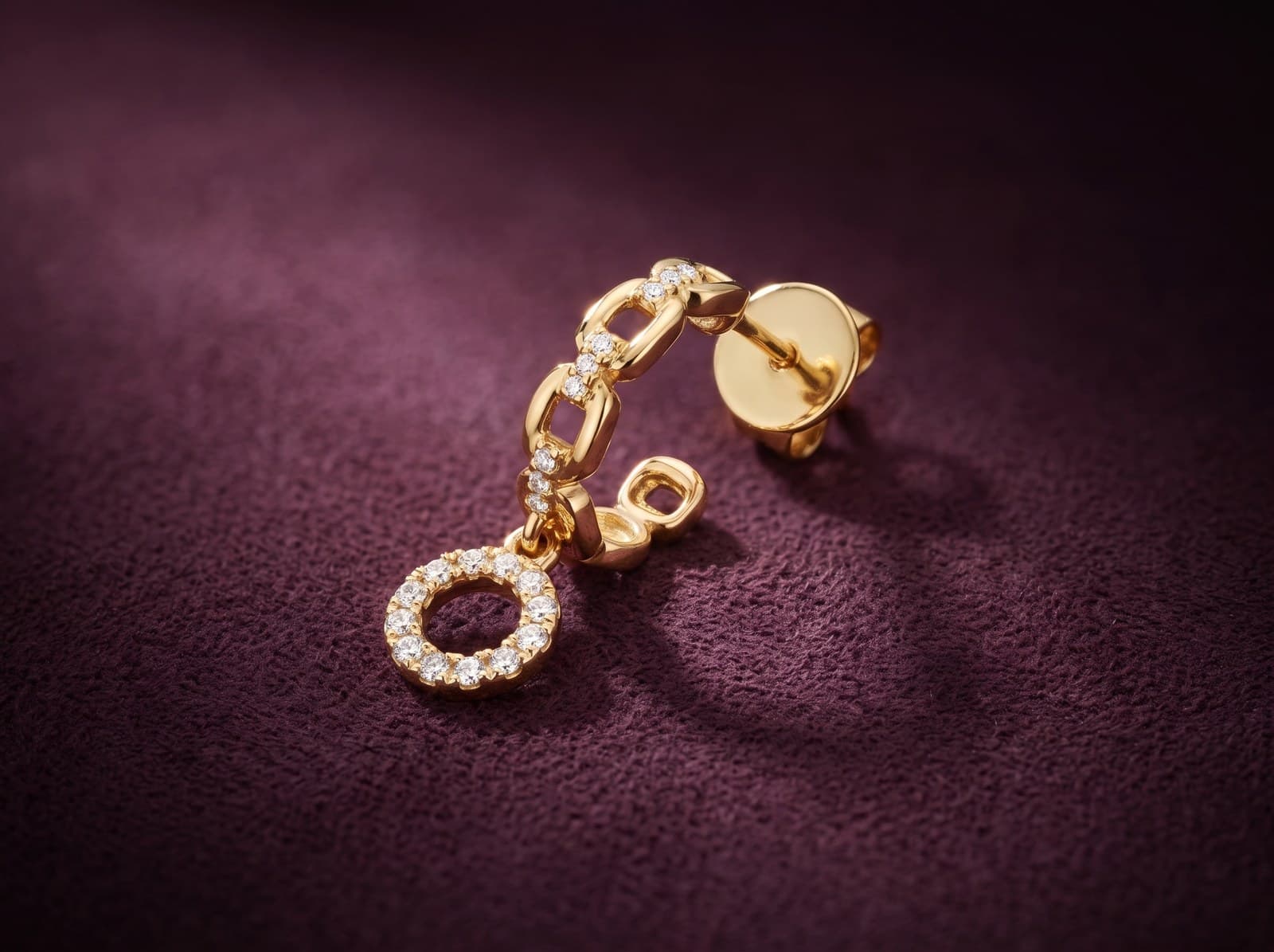 Rams · Circle Dropped Stud Diamond Piercing