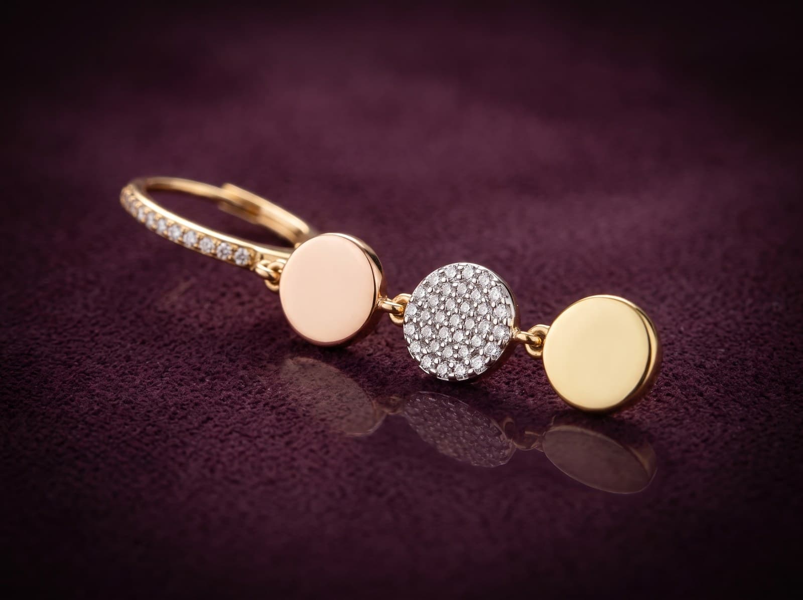 Bidha · Triple Colors English Lock Diamond Piercing