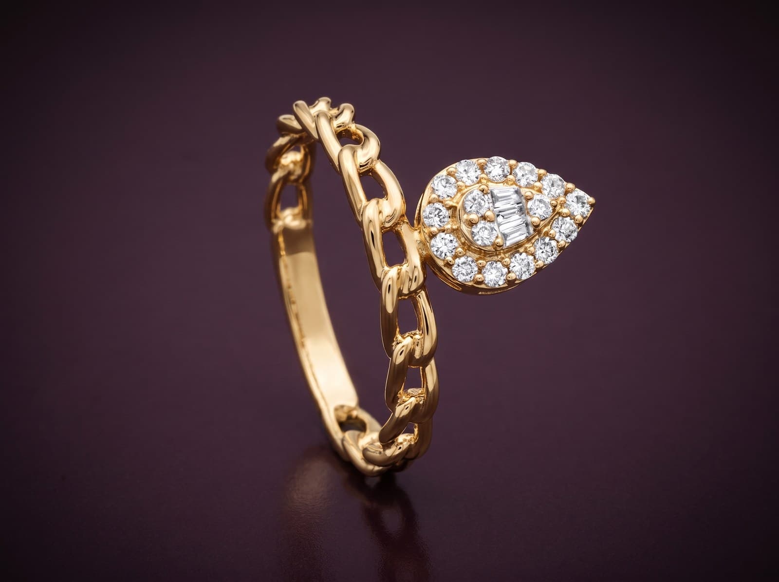 Thurayya · Gourmet Band With Attached Peared Stones Diamond Ring — studio
