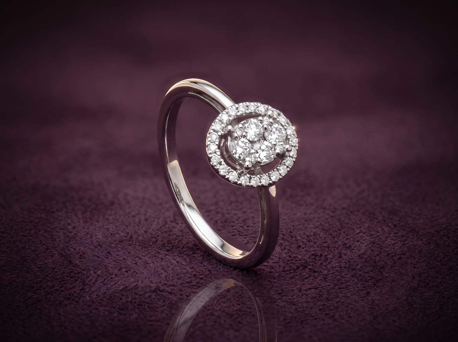 Areej · Classic Oval Charm Diamond Ring